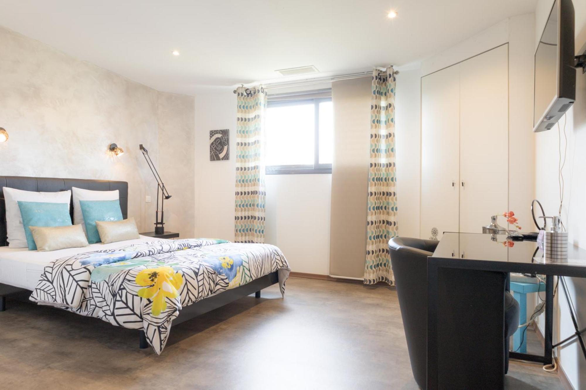 Loft Zen Hotel Бордо Екстериор снимка